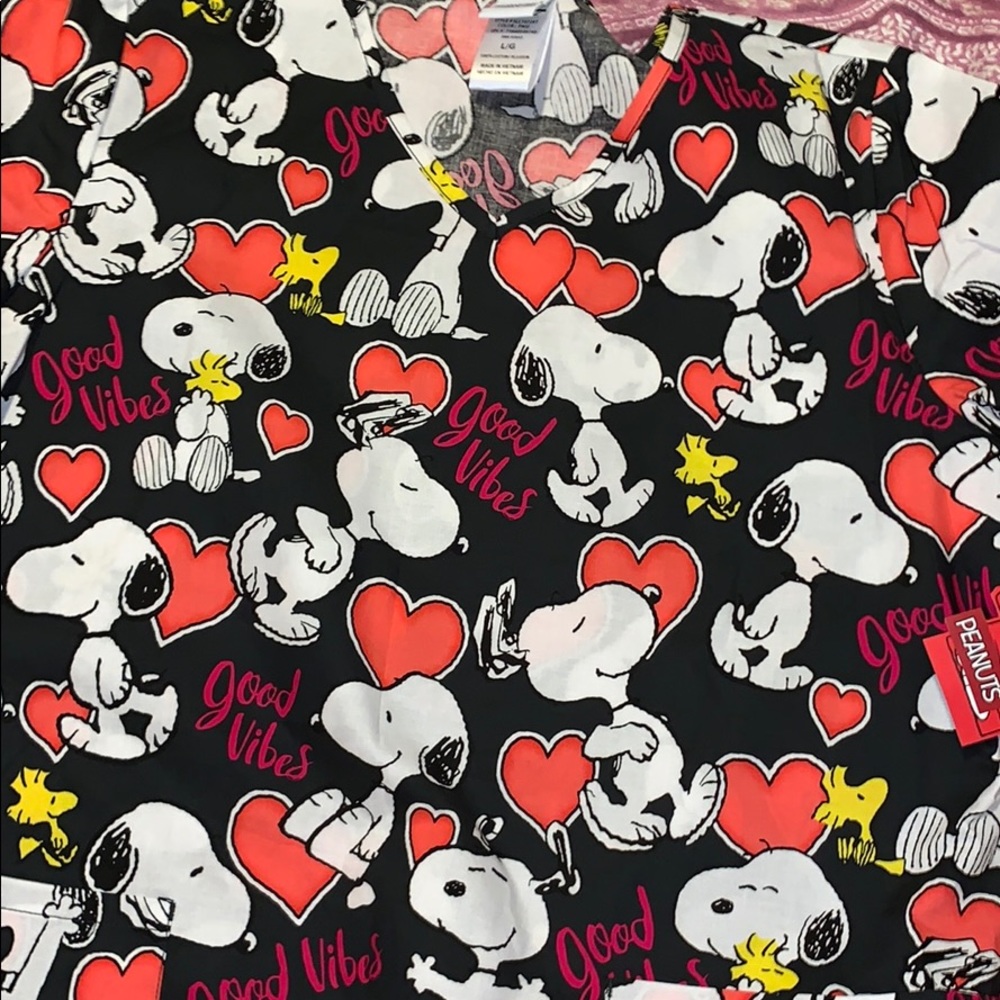 Peanuts scrub top